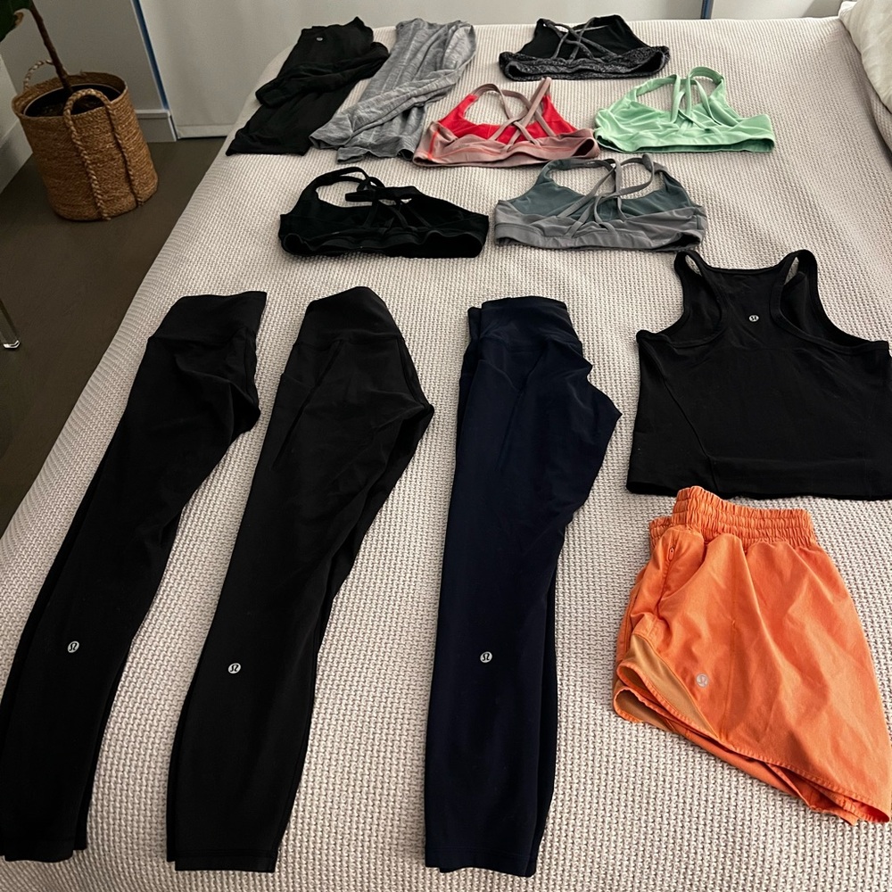 12-Piece Lululemon Bundle – Tops, sports bras, leggings and a pair of shorts